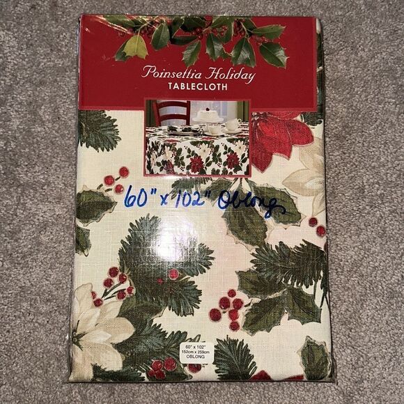 Poinsettia Holiday Tablecloth! - Picture 4 of 4